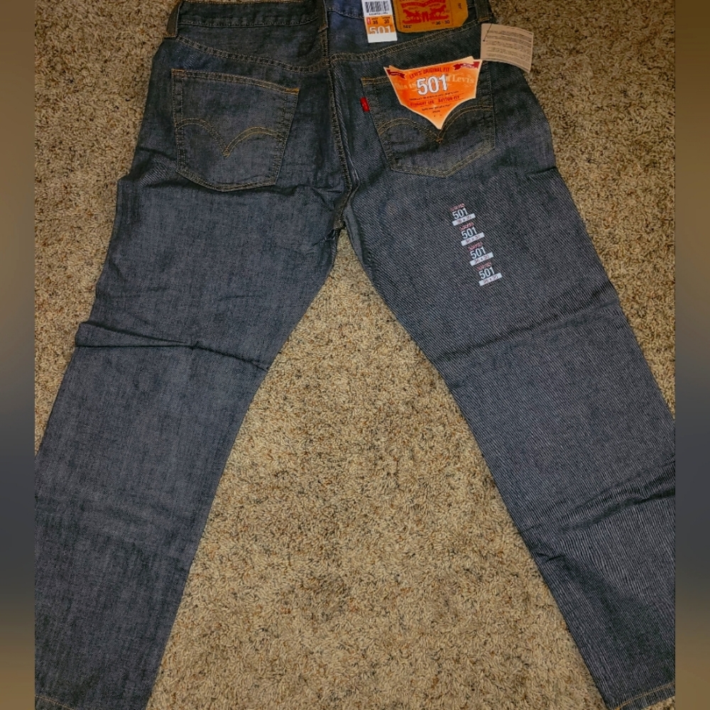 Levi 501 jeans